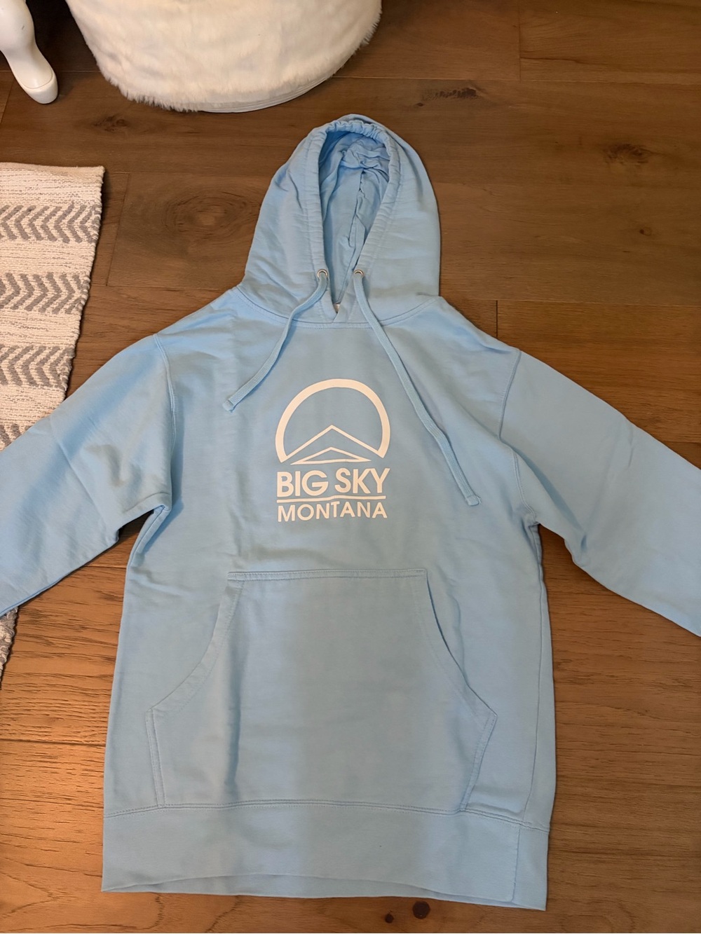 BIG SKY MONTANA LIGHT BLUE WOMENS HOODIE!